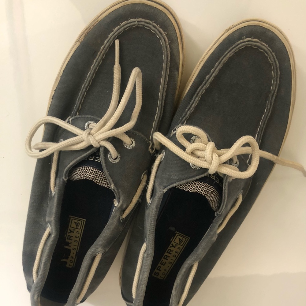 Sperry topsides shoes